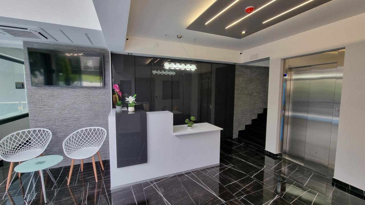 Luxsuites Ofrínion Exterior foto